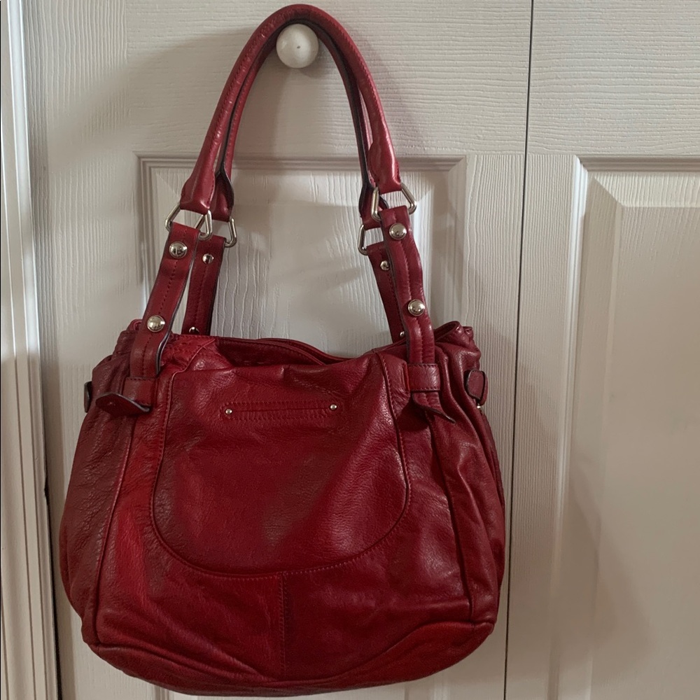 B Makowsky Elegant Burgundy Leather Handbag with Dustbag - Picture 4 of 16
